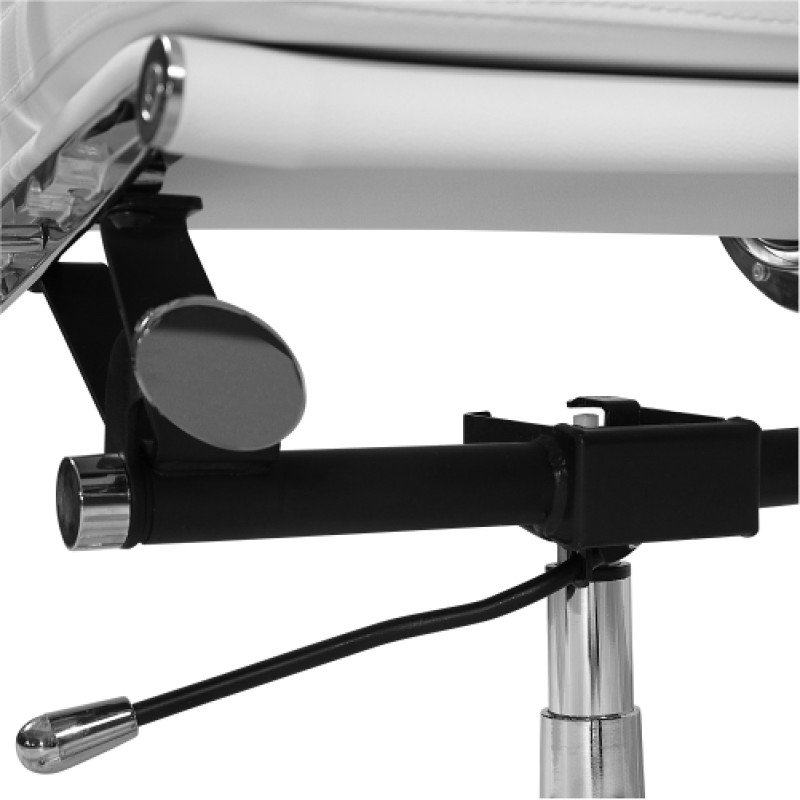 Eames Style EA 217 repli­ca office chair