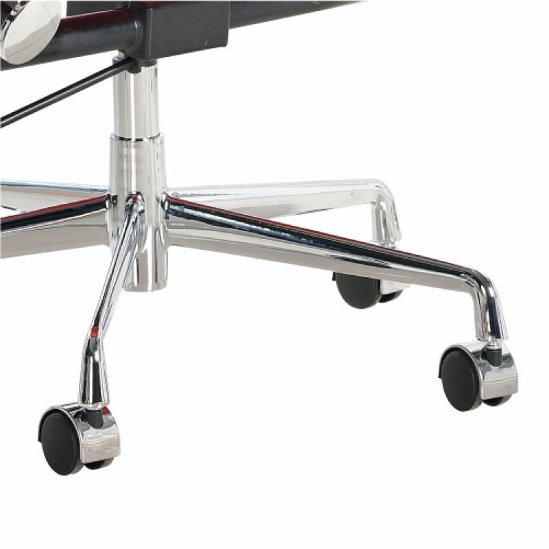 Eames Style EA219 Soft Pad High Back Exec­u­tive Office Chair On Castors