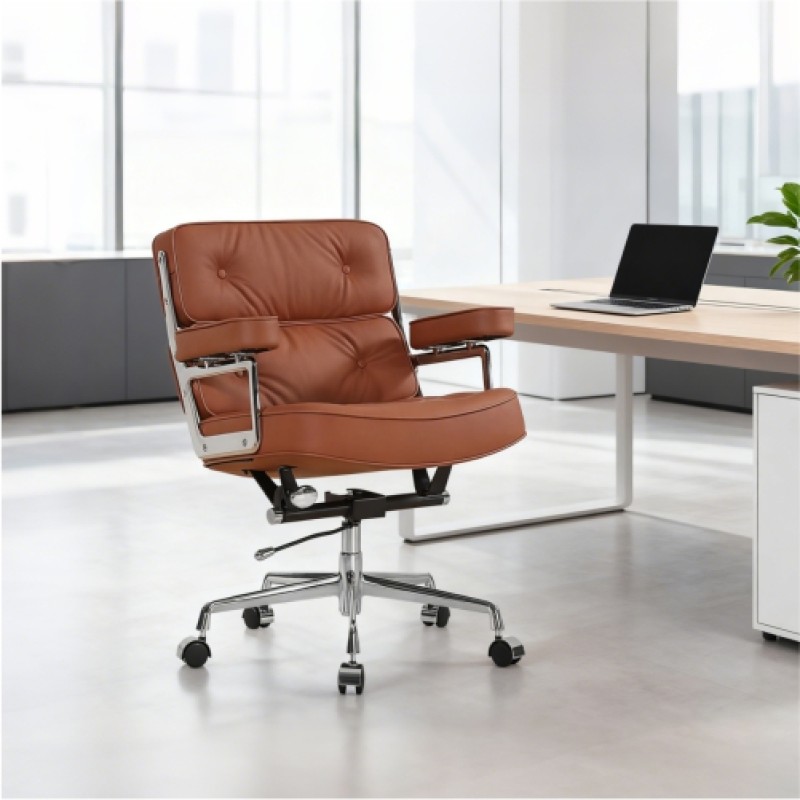 Eames Style Lob­by Chair
