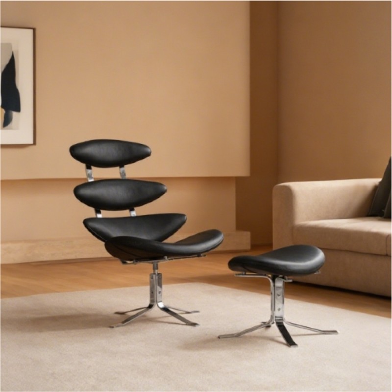 Coro­na Chair & Ottoman