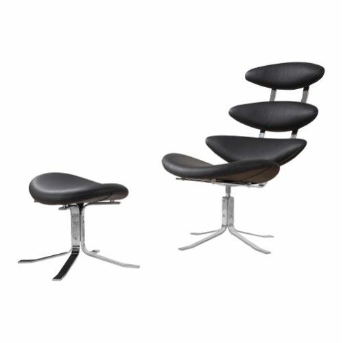 Coro­na Chair & Ottoman